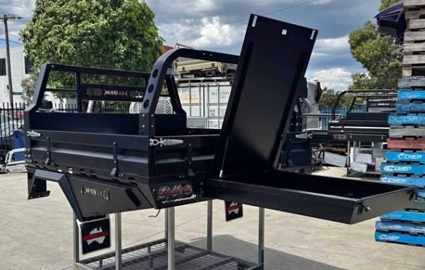 Steel trays for all dual cab