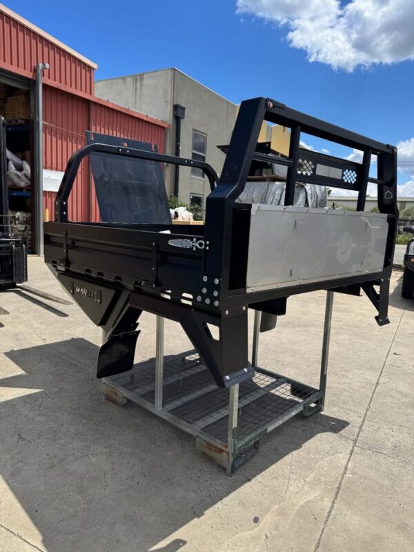 Steel trays for all dual cab - Image 2